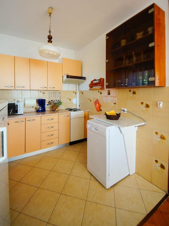 Apartments Lina Novi Vinodolski Room photo
